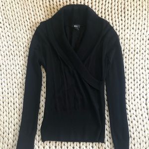 Black cowl v-neck long sleeve from BCX size large